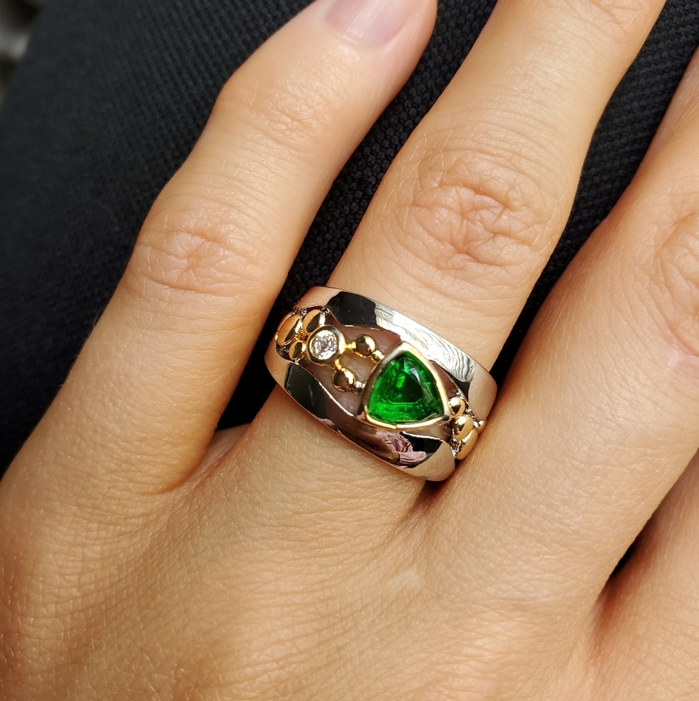 New Elegant Two Tone Ring - Picture 2 of 6